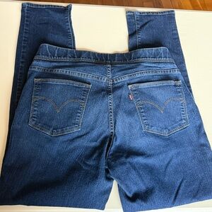 Levi's Women's Dark Blue Straight Leg Jeans